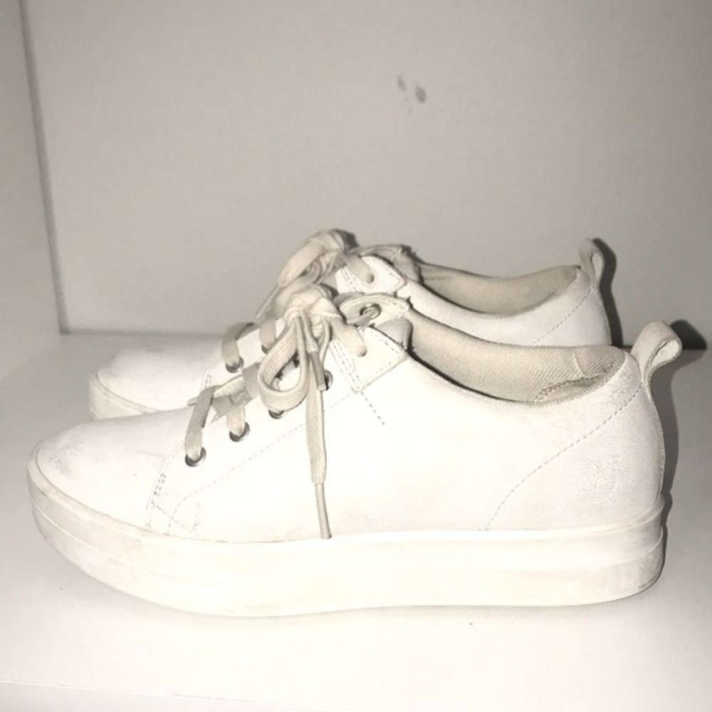 Timberlands Mayliss White Oxfords Sneakers